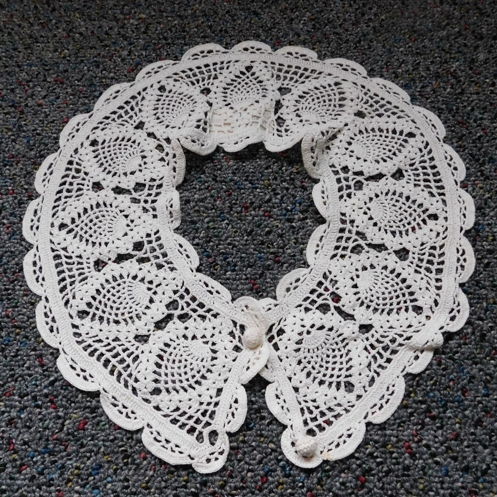 Vintage Removable Cream Crochet Lace Collar Dress